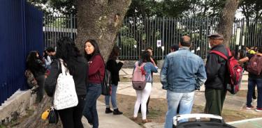 Permiten acceso a estudiantes en Facultad de Ciencias Políticas de UNAM