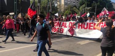 Marchan por el 51 aniversario de la masacre en Tlatelolco
