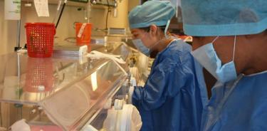 El Hospital General Regional 200 del IMSS salvó la vida de trillizas prematuras