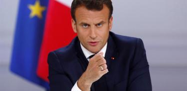 Macron bajará impuestos y mejorará pensiones para afrontar crisis de chalecos amarillos