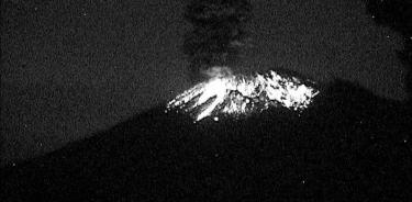 Popocatépetl registra explosión moderada