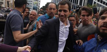 Juan Guaidó contradice a Maduro y afirma que no romperá relaciones con EU