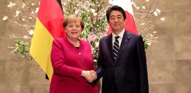 Merkel visita Japón para impulsar relaciones bilaterales
