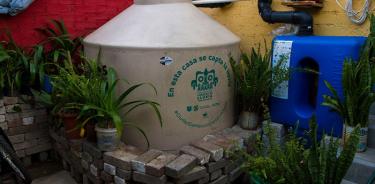 “Cosecha de lluvia” logra abastecer de agua a habitantes de Iztapalapa