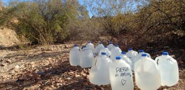 A juicio, por dejar agua a migrantes en desierto de Arizona