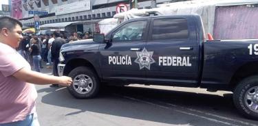 Comerciantes agreden a policías federales en San Cosme