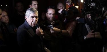 Siguen sumándose acusaciones por acoso sexual contra Óscar Arias