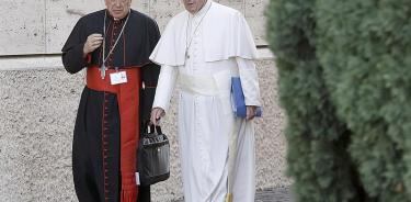 Papa acepta renuncia de cardenal ligado a pederastia en Chile