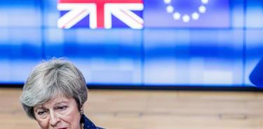 May espera desbloquear el Brexit en cita con Juncker en Bruselas
