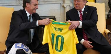 Bolsonaro respalda el muro de Trump: “Mayoría de migrantes no tiene buenas intenciones”