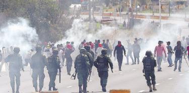 Indígenas se suman a protestas por gasolinazo en Ecuador