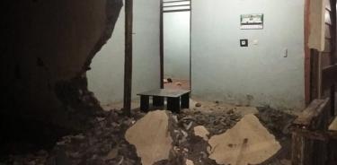 Sismo de magnitud 7.3 sacude Indonesia