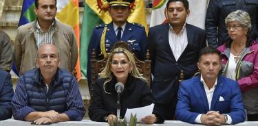 Senado boliviano aprueba nuevas elecciones; prohibida la candidatura de Evo
