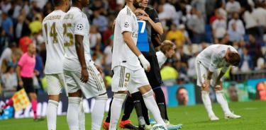 Real Madrid se salva del ridículo en el Bernabéu