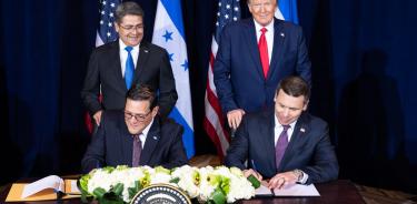 EU y Honduras firman acuerdo migratorio