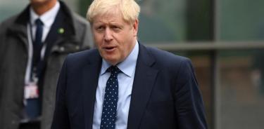 Johnson promete seguir en su cargo hasta fecha límite del Brexit