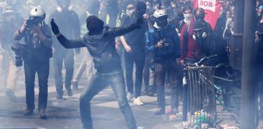 Enfrentamientos durante la manifestación del Día del Trabajo en París