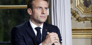 Macron se compromete a reconstruir Notre Dame en cinco años