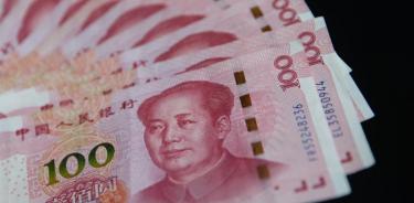 China deja caer el yuan ante amenazas comerciales de Trump