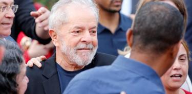 Liberan a Lula da Silva, expresidente de Brasil