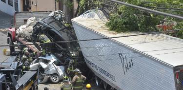 Analizan restricción al paso de camiones pesados en la Ciudad de México