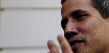 Fiscalía pide que se prohíba a Guaidó salir de Venezuela