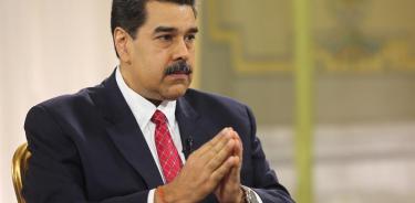 Asegura Maduro que continúan diálogos con la oposición