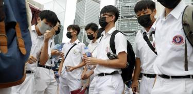 Estudiantes de Hong Kong comienzan paro para exigir democracia