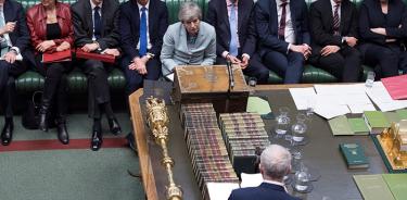 Parlamento británico arrebata a May el control del brexit