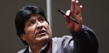 Acusan a México de permitir operación política de Evo Morales