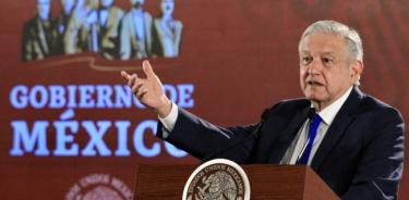 Con Plan de Negocios se mejorará situación laboral en Pemex: AMLO