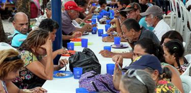 Cruzan a diario hacia Colombia 4 mil venezolanos, para almorzar en Cúcuta