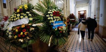 Expresidente argentino Fernando De la Rúa es sepultado en ceremonia privada