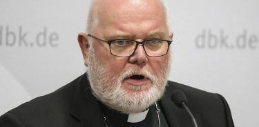 Consejero del Papa admite la destrucción de expedientes de abusos