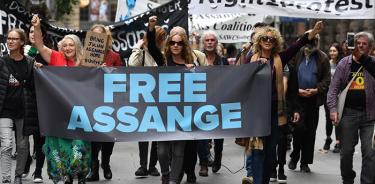 Reino Unido firma la orden de extradición de Assange a EU