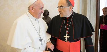El Papa rechaza la dimisión del cardenal Barbarin, condenado por encubrir a pederastas