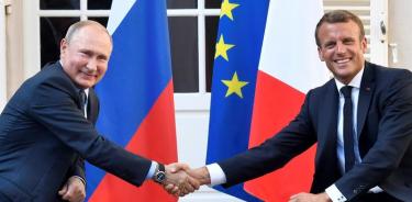 Macron y Putin negocian una posible cumbre sobre Ucrania en París