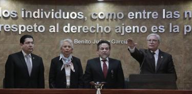 Jaime Bonilla rinde protesta como gobernador de Baja California