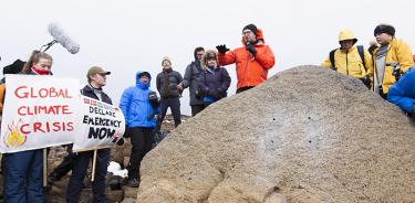 Funeral en Islandia por primer glaciar fundido por el cambio climático