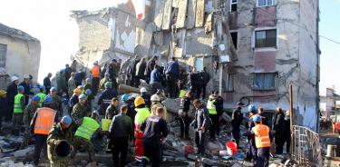 Sismo sacude Albania; hay al menos 15 muertos y mas de 600 heridos