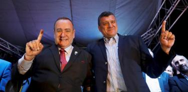 México felicita a Giammattei por su triunfo electoral en Guatemala