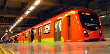 Metro operará con horario de días festivos este jueves y viernes