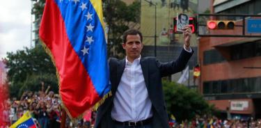 Juan Guaidó se autoproclama presidente interino de Venezuela
