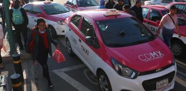 Protestas podrían durar dos días, advierte dirigente de taxistas