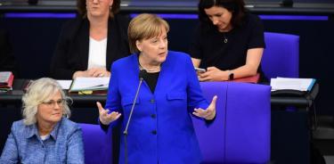 Merkel plantea un retraso del 