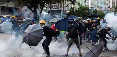 Pekín advierte a Hong Kong que “quien juega con fuego, se quema”
