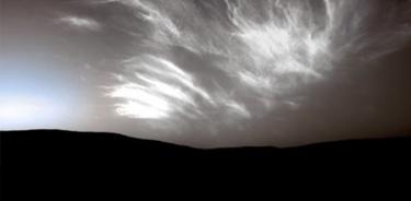 Las nubes de Marte se forman con restos de meteoros