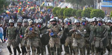 Tres muertos y 30 heridos en represión militar a partidarios de Evo