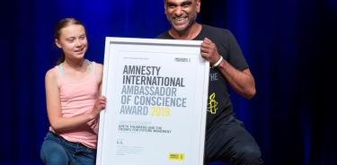 Greta Thunberg recibe premio Embajadora de Conciencia