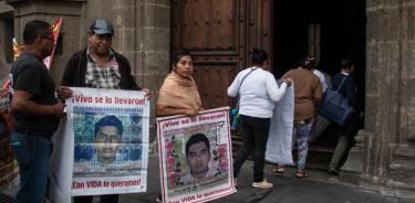 Normalistas desaparecidos podrían estar en Guerrero, señala Encinas